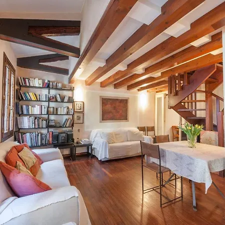 Ca' Delle Pizzocchere, A Perfect Spot In San Marco Lägenhet